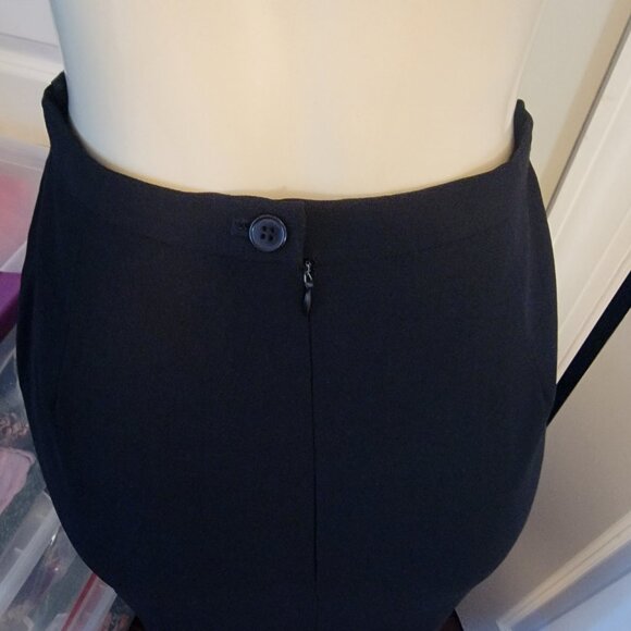 Fabiano Black Below The Knee Pencil Skirt - Picture 5 of 13